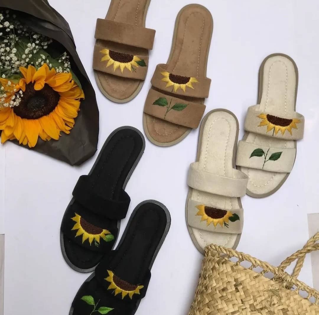 فروشگاه هنری دست بافها