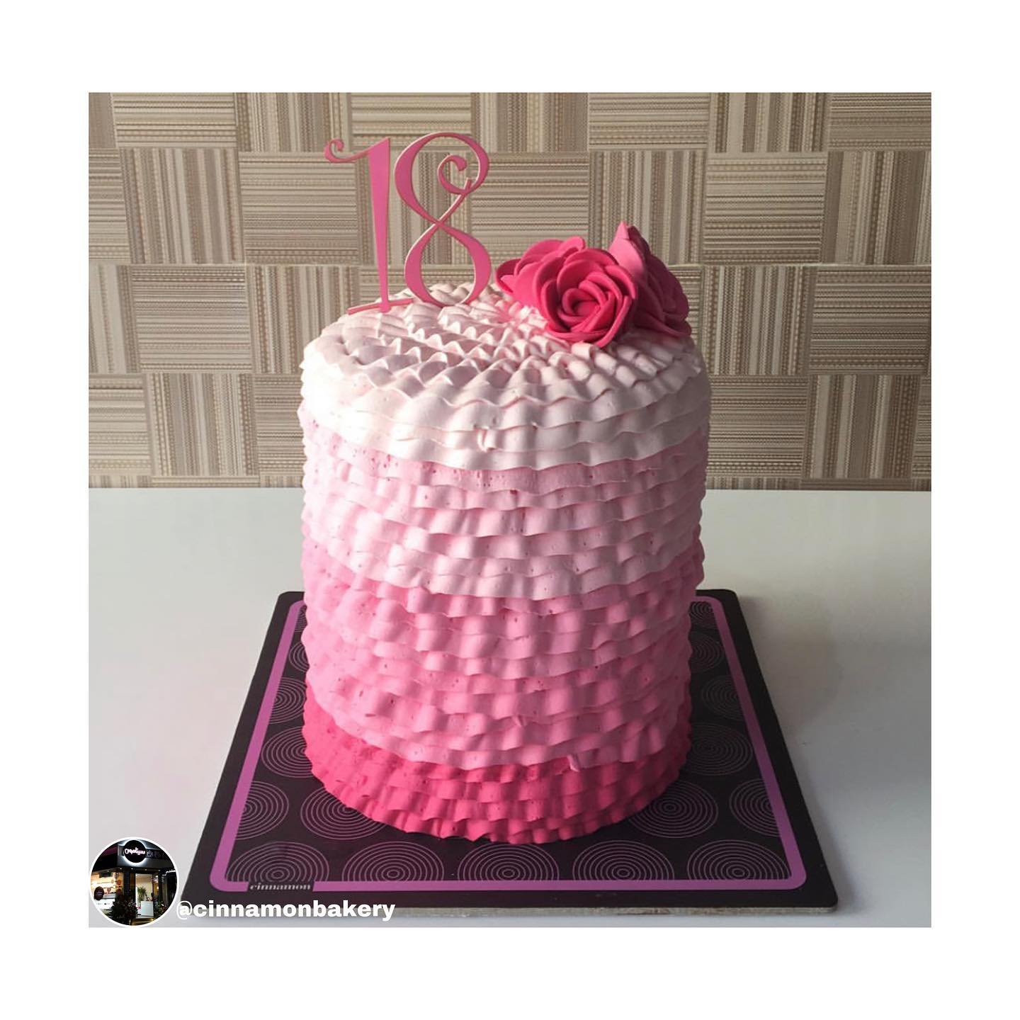 شیرینی فروشی سینامون شعبه مجیدیه