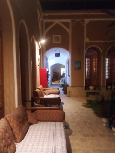 هتل بومگردی خشت و خاطره