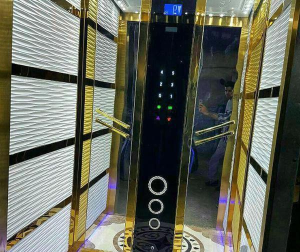 تزیین کابین آسانسور در محل
