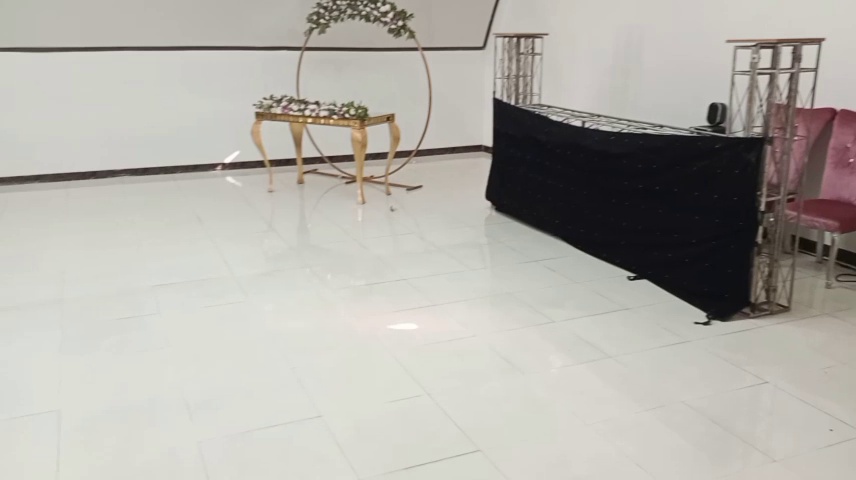 باغ تالار آقا بزرگ