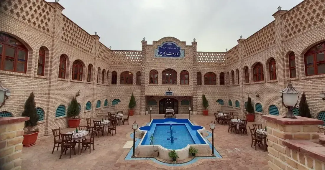 اقامتگاه بوم گردی عمارت کاج