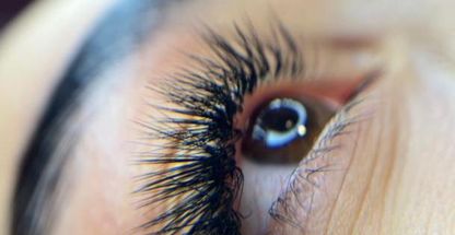 مرکز تخصصی مژه،ابرو عاطفه حسنی