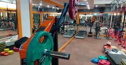 باشگاه بدنسازی سپیدار(سالن های مجزا)