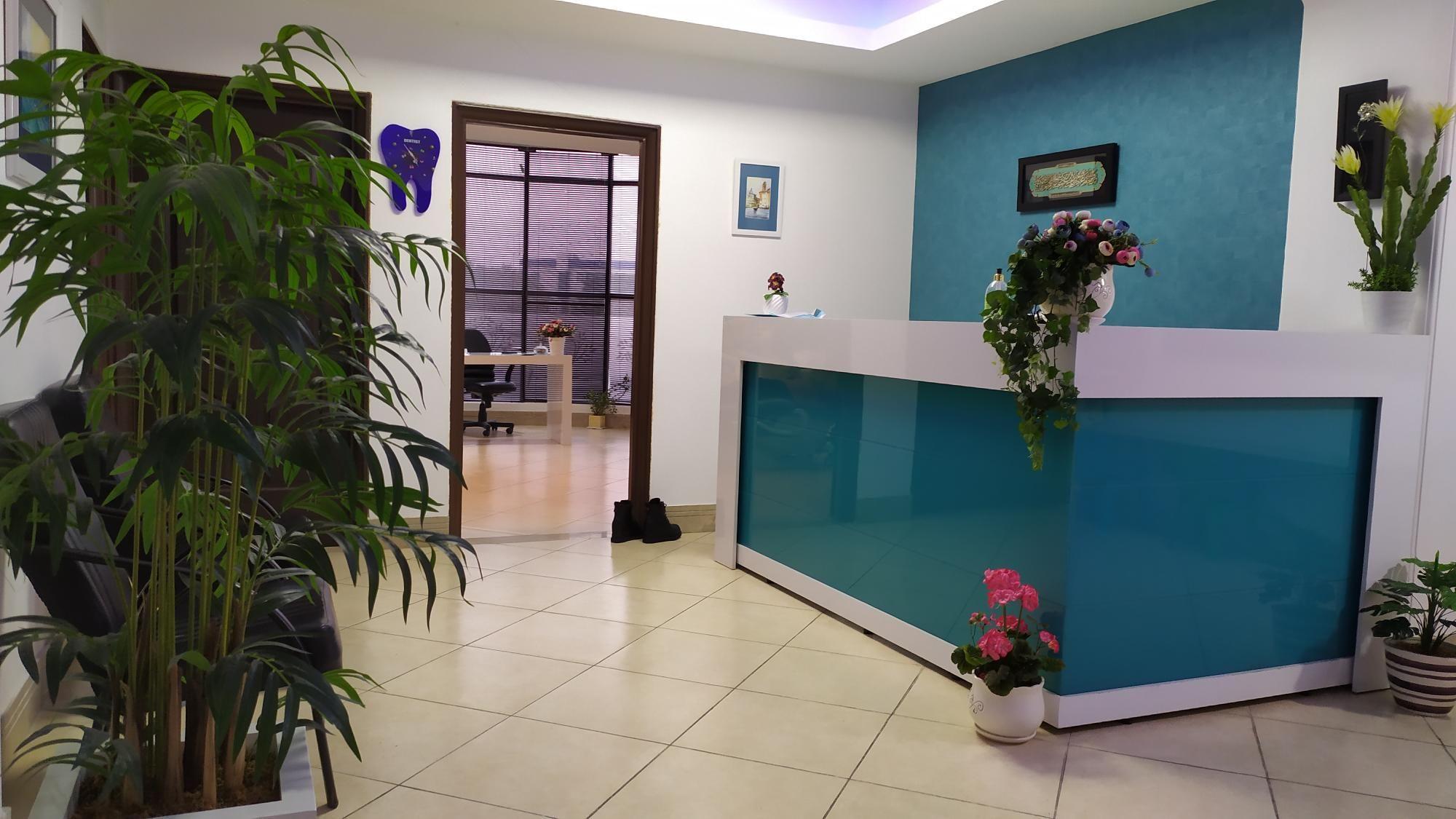 کلینیک دندانپزشکی معصومه موسوی