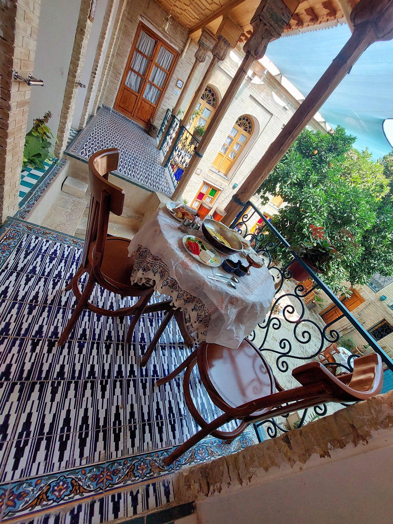 مهمانپذیر آسیا