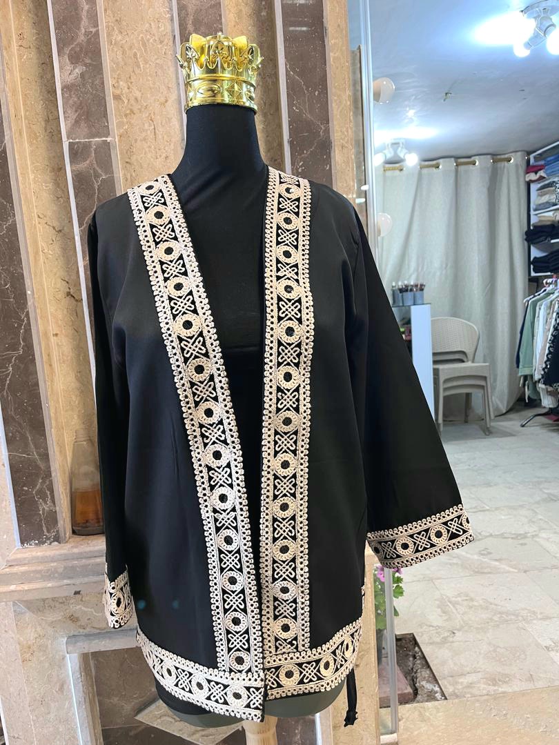 فروشگاه پوشاک اشکواری