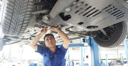 تعمیرگاه مرکزی و نمایندگی شماره 1 ایران خودرو در خیابان آزادی - کد 1067