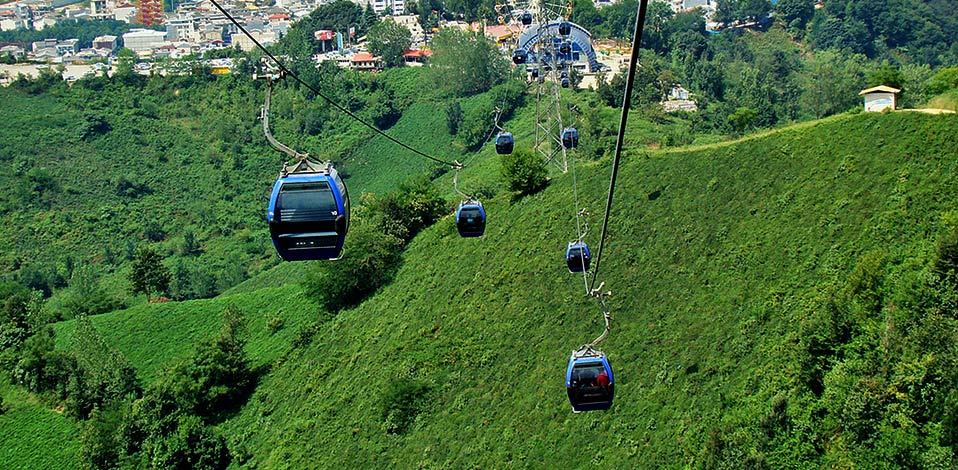 شهربازی تله کابین لاهیجان