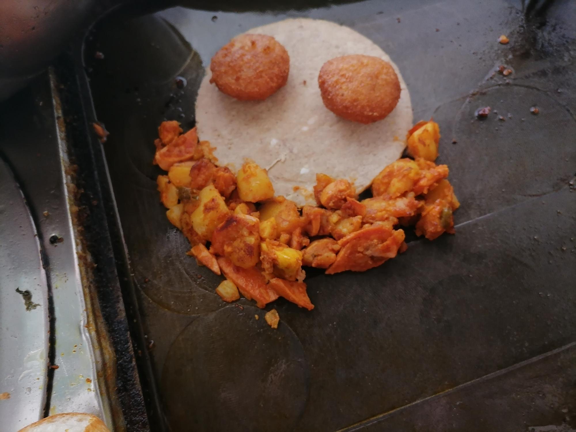 فلافلی ابوعلی