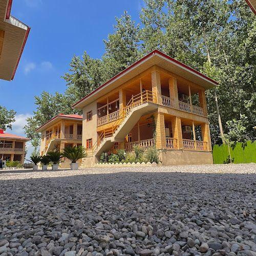 اقامتگاه جهانگردی و بومگردی گیلانک