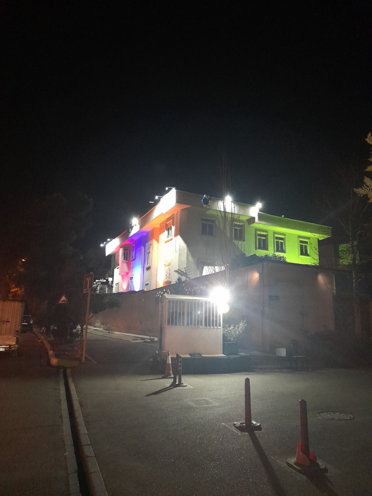 مهدکودک خانه مدادرنگی