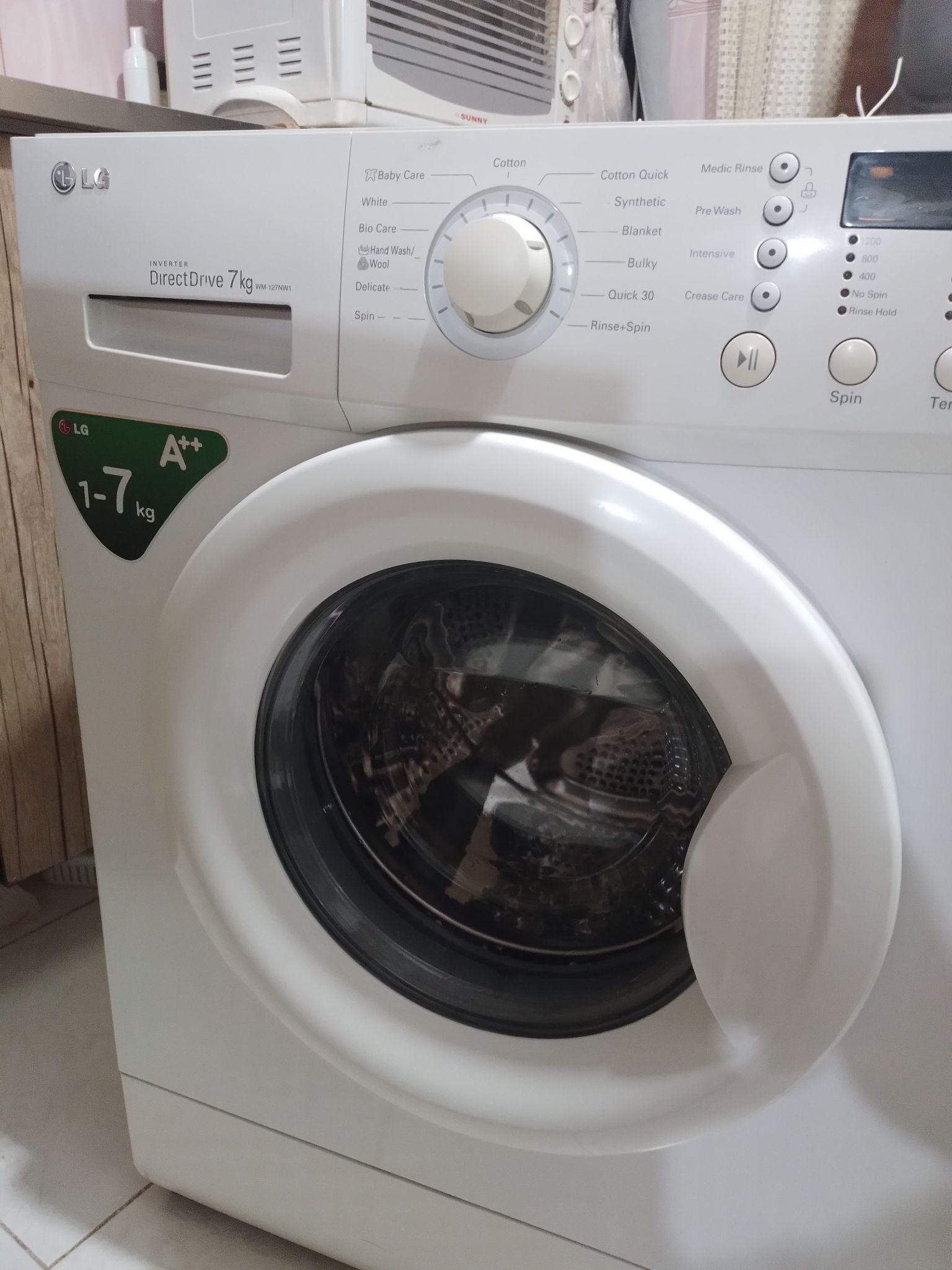 تعمیرات تخصصی یخچال و لباسشویی احمدی