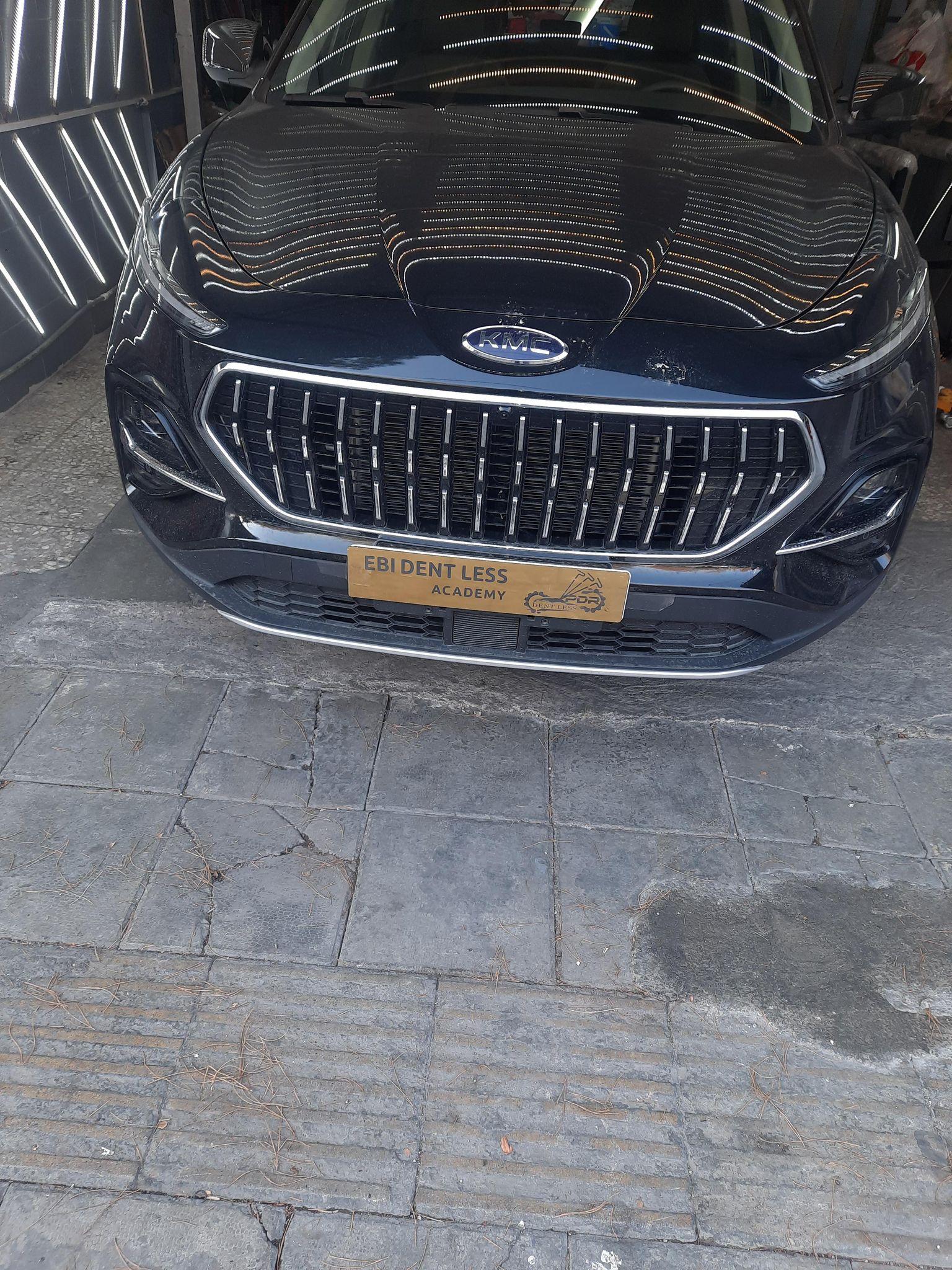 مرکز کارشناسی خودرو تشخیص رنگ اتاق نور مهندس پناهی