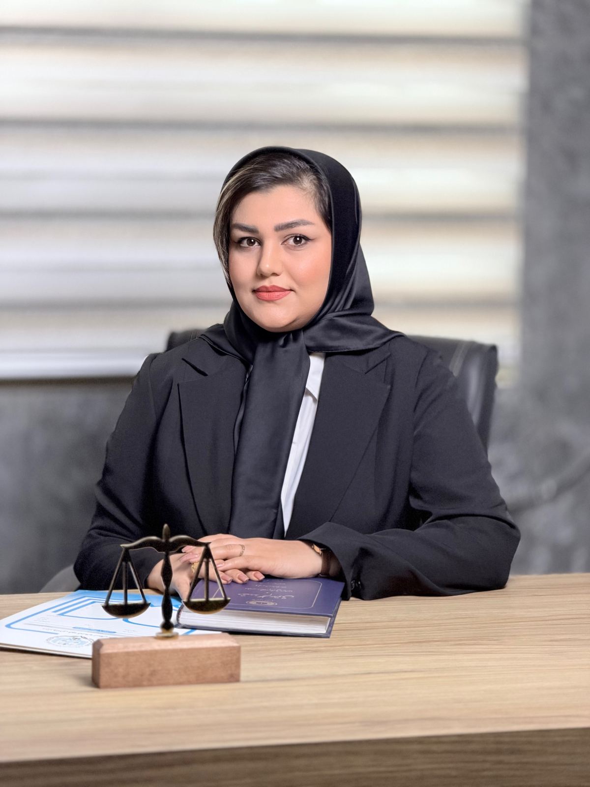 وکیل دادگستری و مشاورحقوقی مریم نعامی