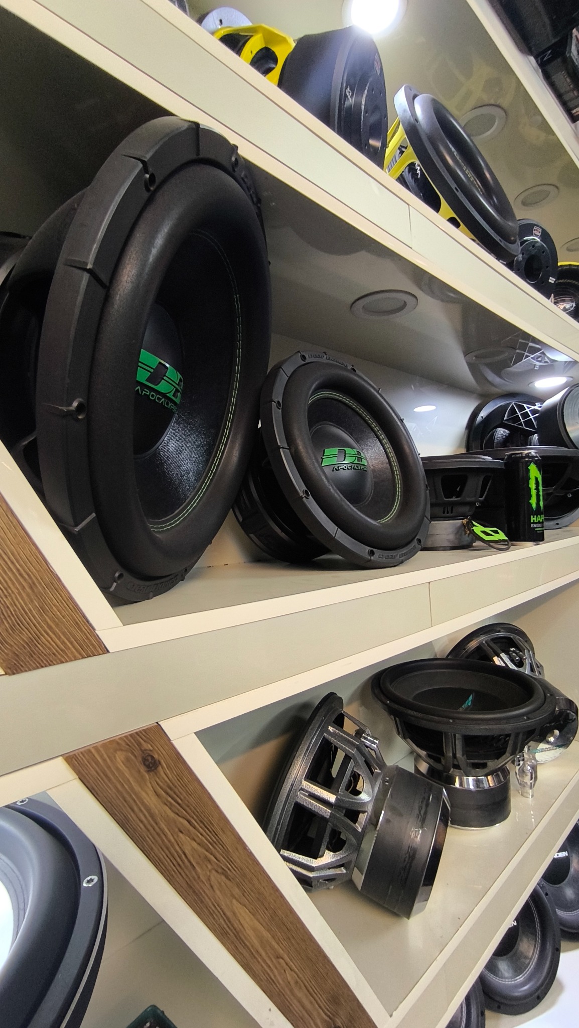 سیستم صوتی اتومبیل حامد