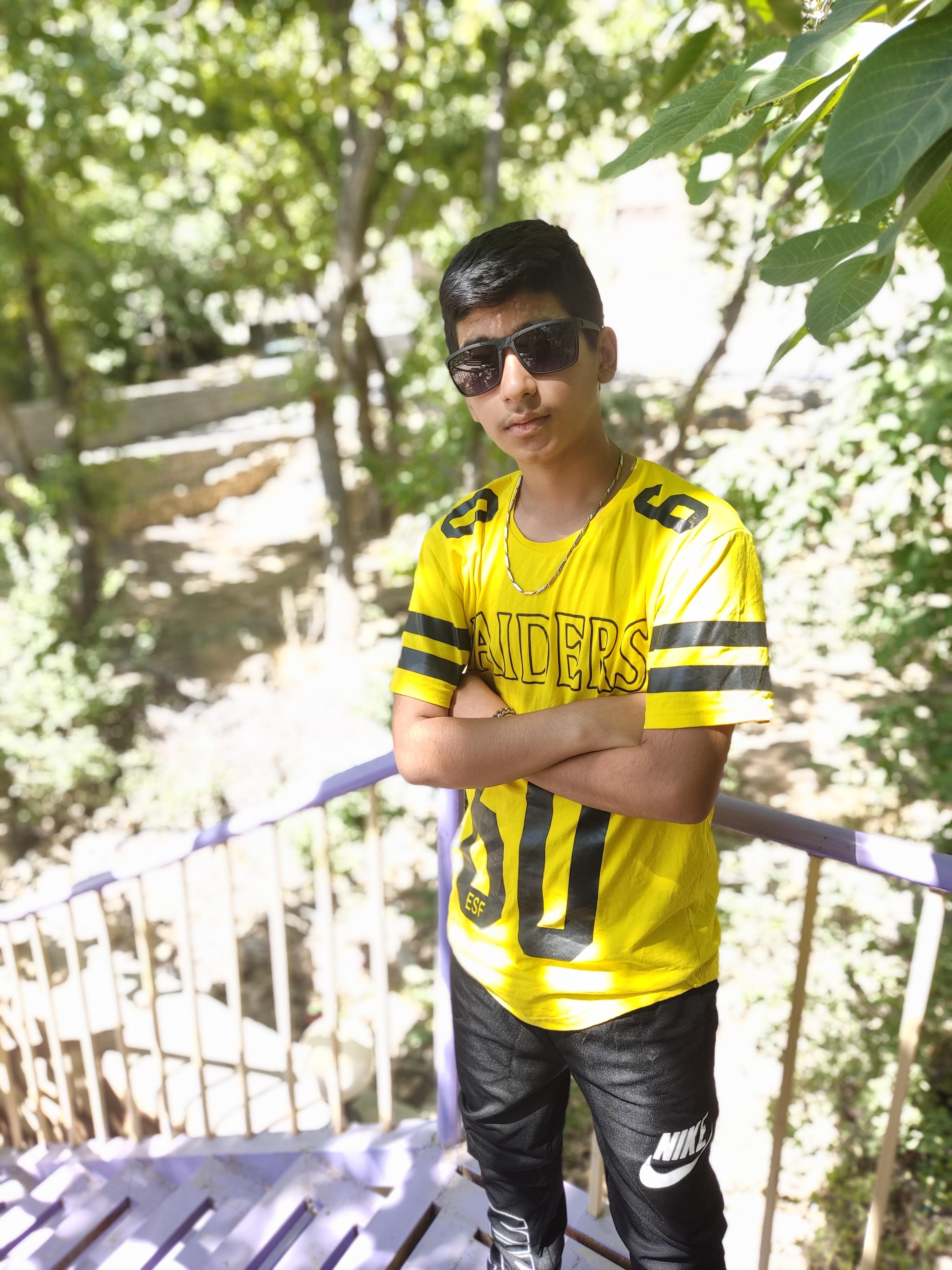 باغ رستوران لاوین