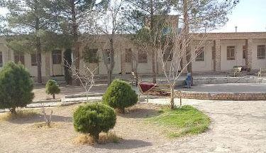 مسافر خانه و زائرسرا