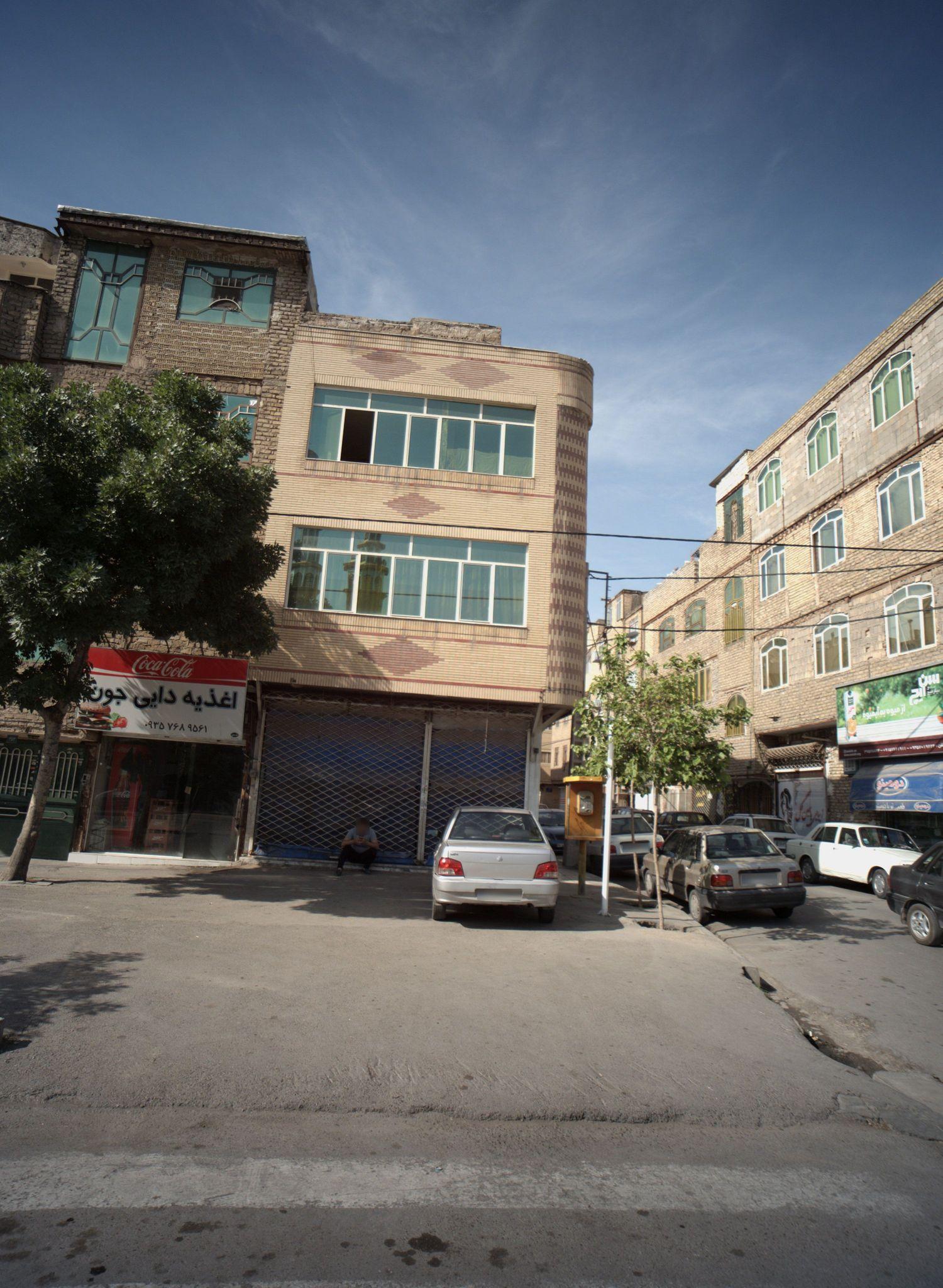 اغذیه دایی جون