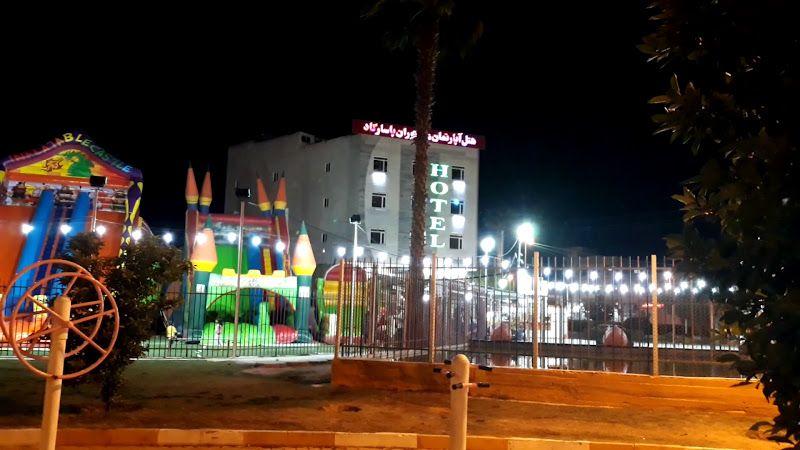 Hotel Pasargad