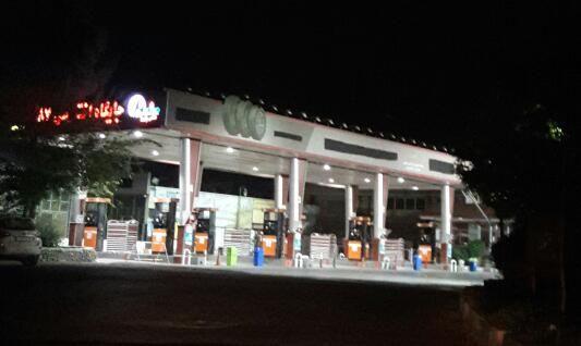 پمپ بنزین عبدل آباد