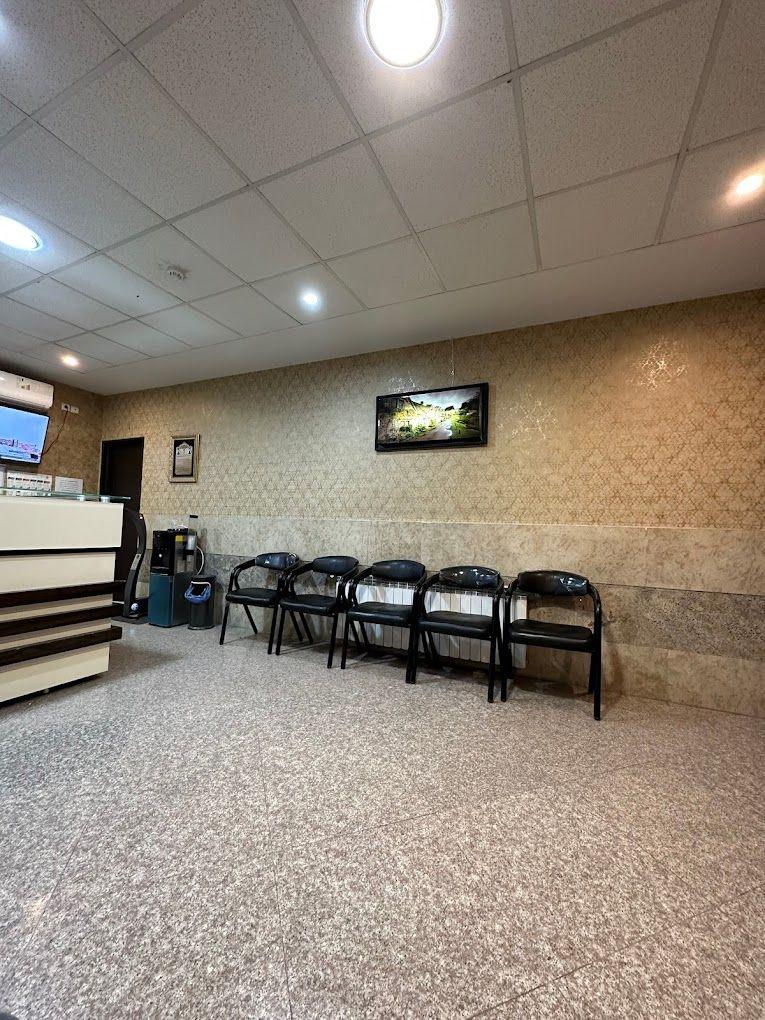 کلینیک رادیولوژی و سونوگرافی دکتر اکبری