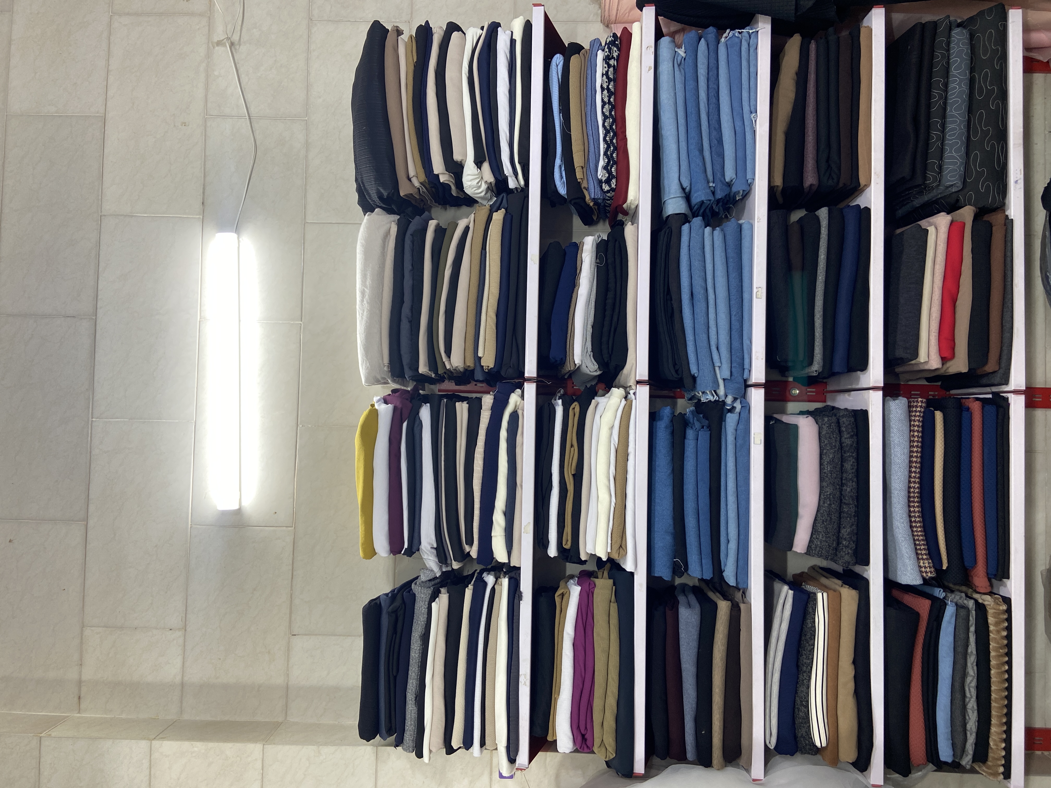 پارچه کیلویی و متری،لوازم خرازی حسینی