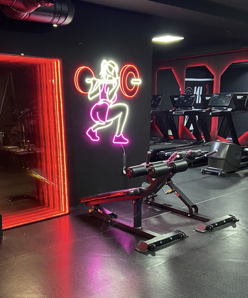 باشگاه ورزشی ویژه بانوان غرب تهران