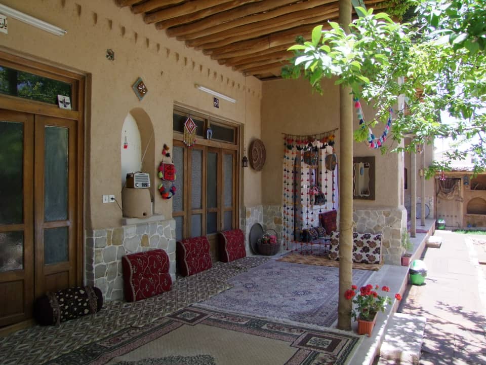 دهکده سنتی توریستی اقامتی هزارچشمه مسلم قربانی