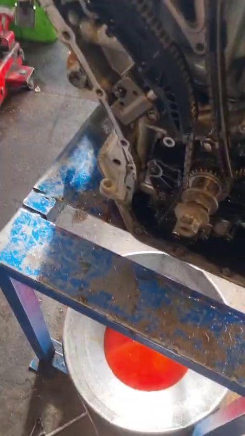 خدمات تخصصی خودرو پورناجی