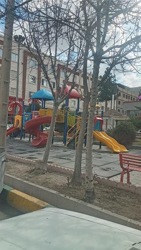 بوستان نسترن