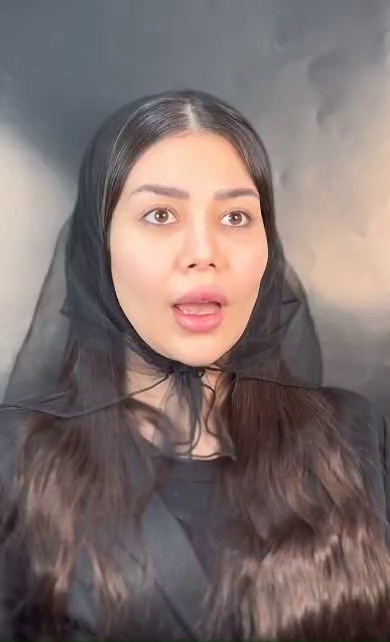 عروس سرای چشم عسلی