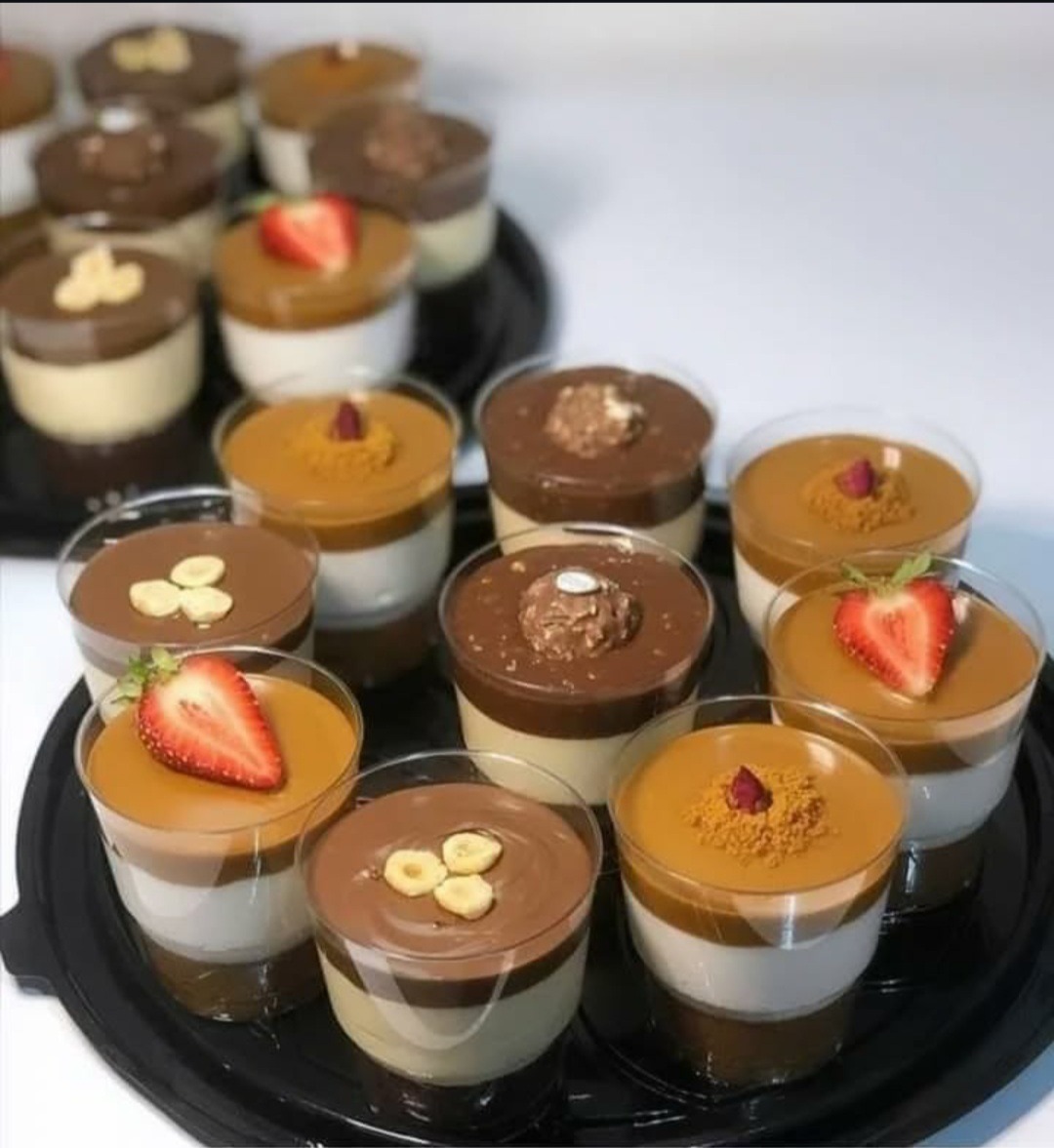 کیک و دسر خانگی افرا