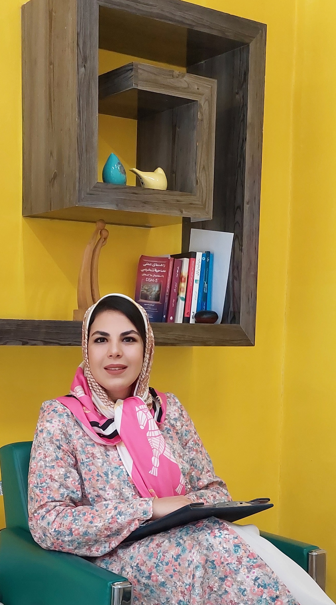 نوبت‌دهی آسان فرزانه مطلبی، زوج درمانگر و سکستراپیست نجف آباد - نجف آباد - 3419
