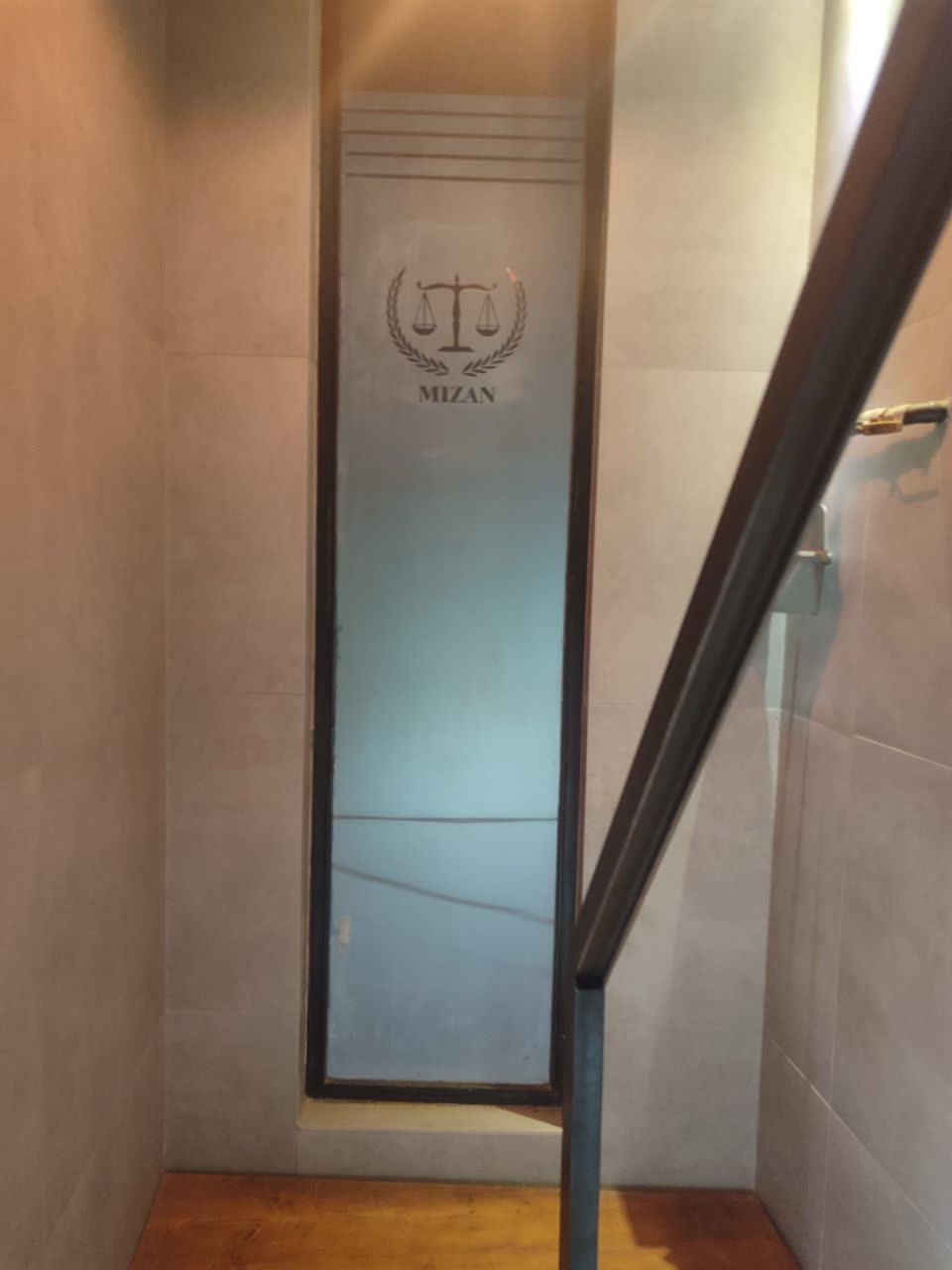 موسسه حقوقی میزان