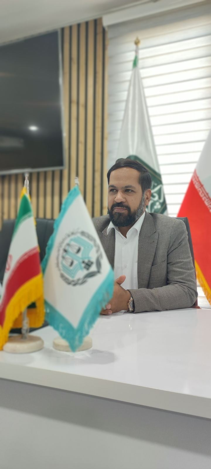 وکیل علیرضا فجری