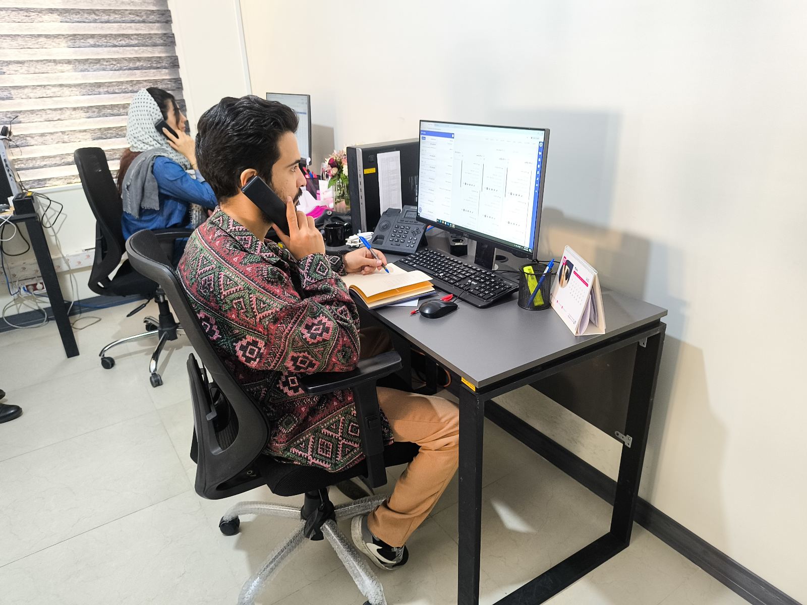 فروشگاه موبایل و کالای دیجیتال فرنا