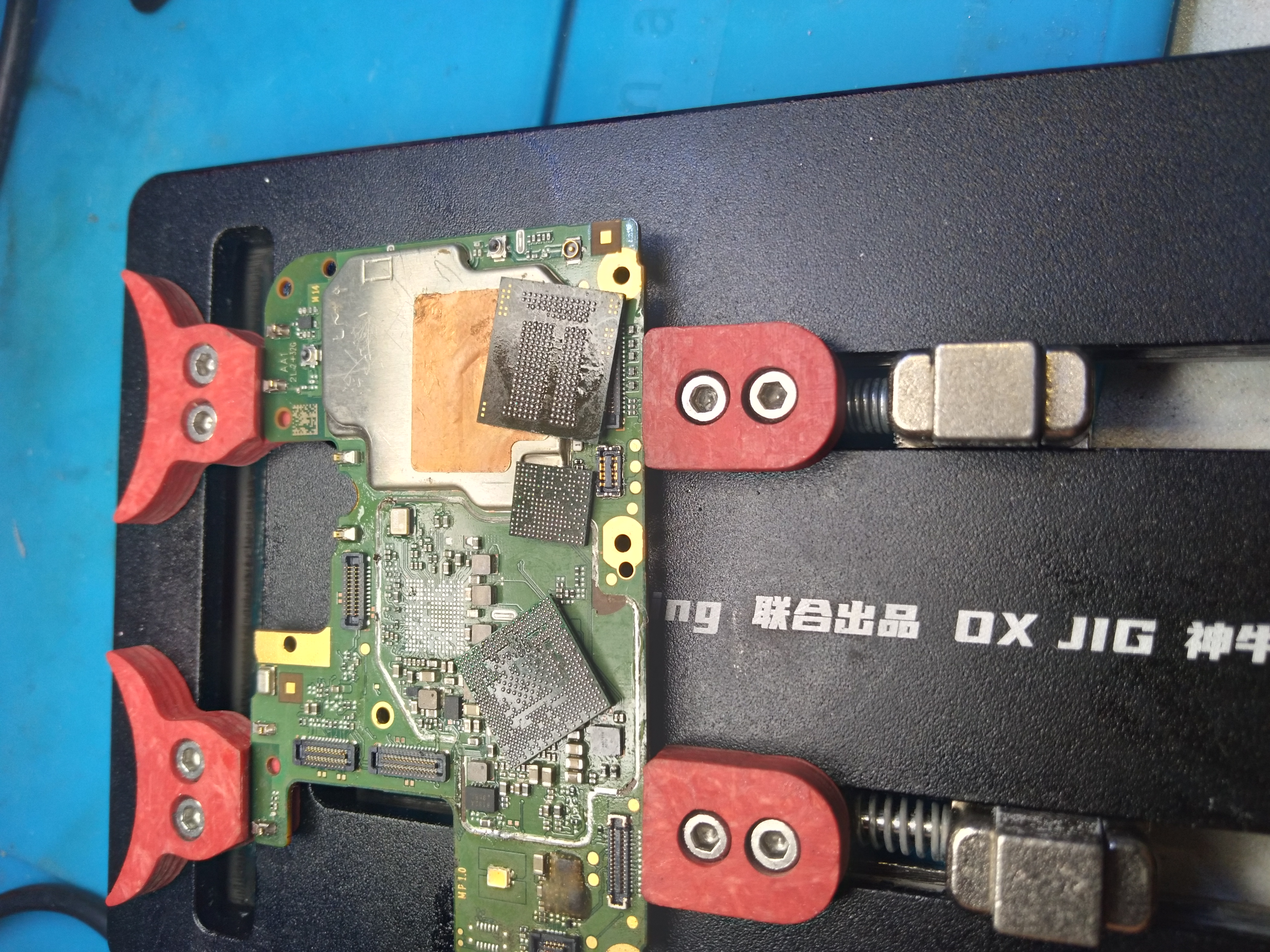 تعمیرات موبایل نور