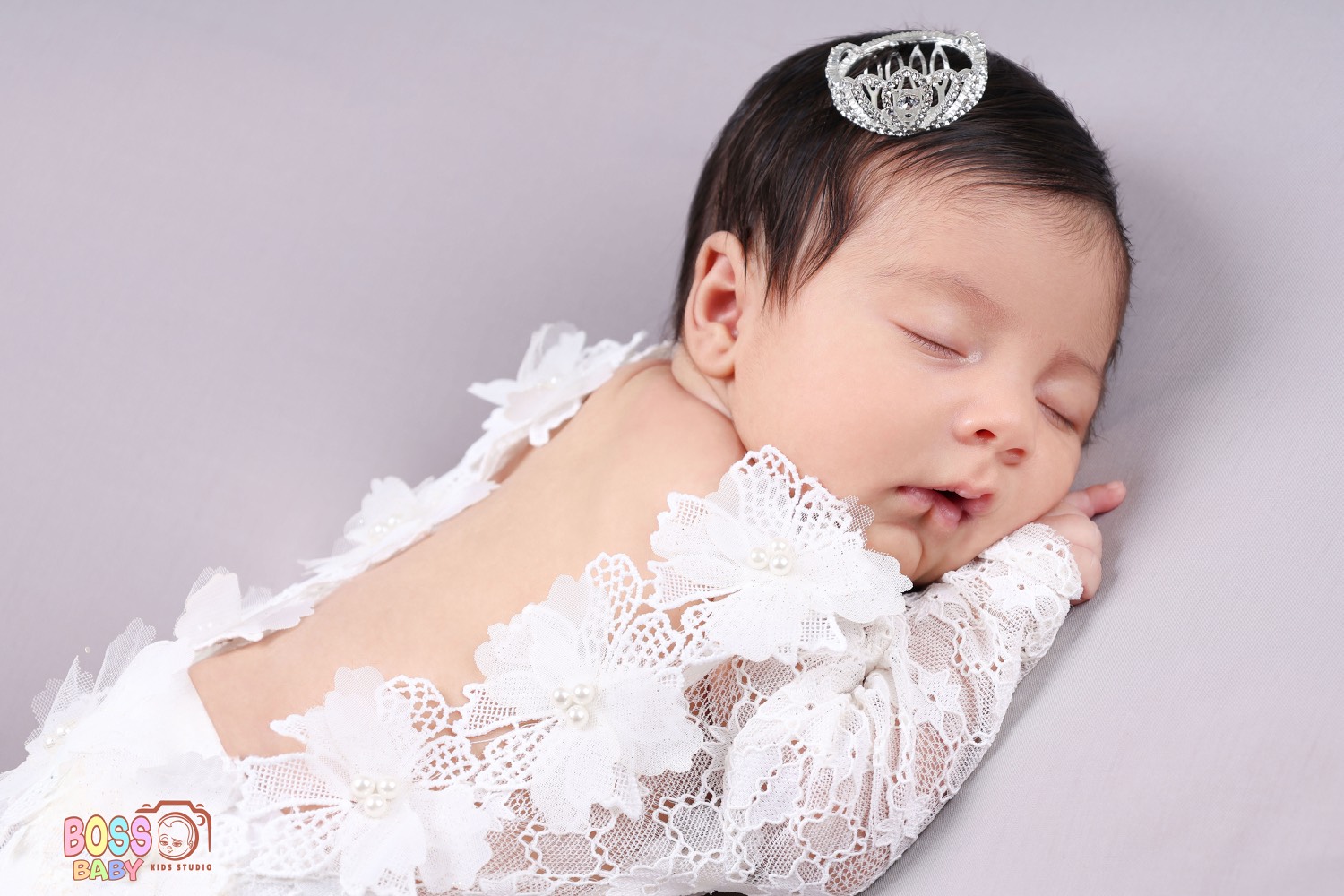 آتلیه عکاسی کودک نوزاد بارداری