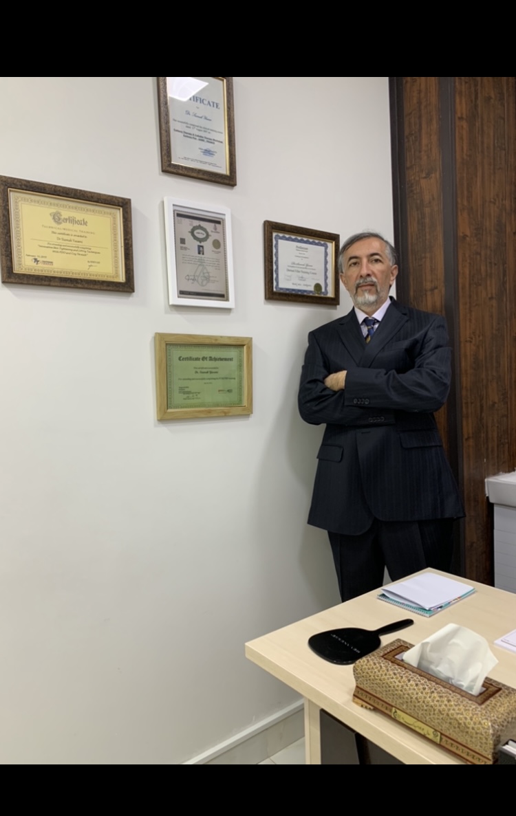 کلینیک پوست زیبایی کاشت مو و ابرو ونوس