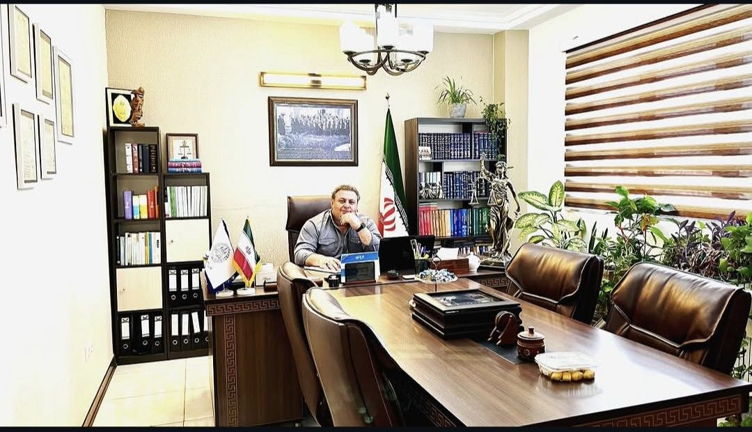وکیل پایه یک دادگستری احمد جعفری