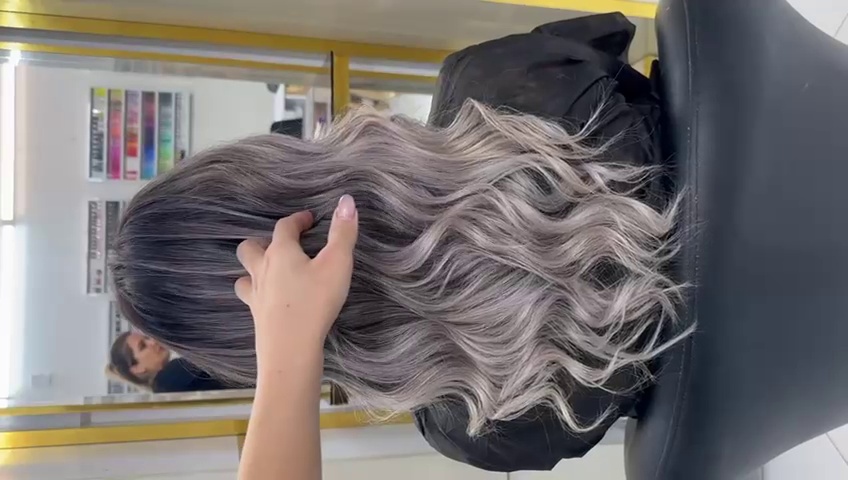 آرایشگاه زنانه عاطی بیوتی(آفر ناخن ومژه)