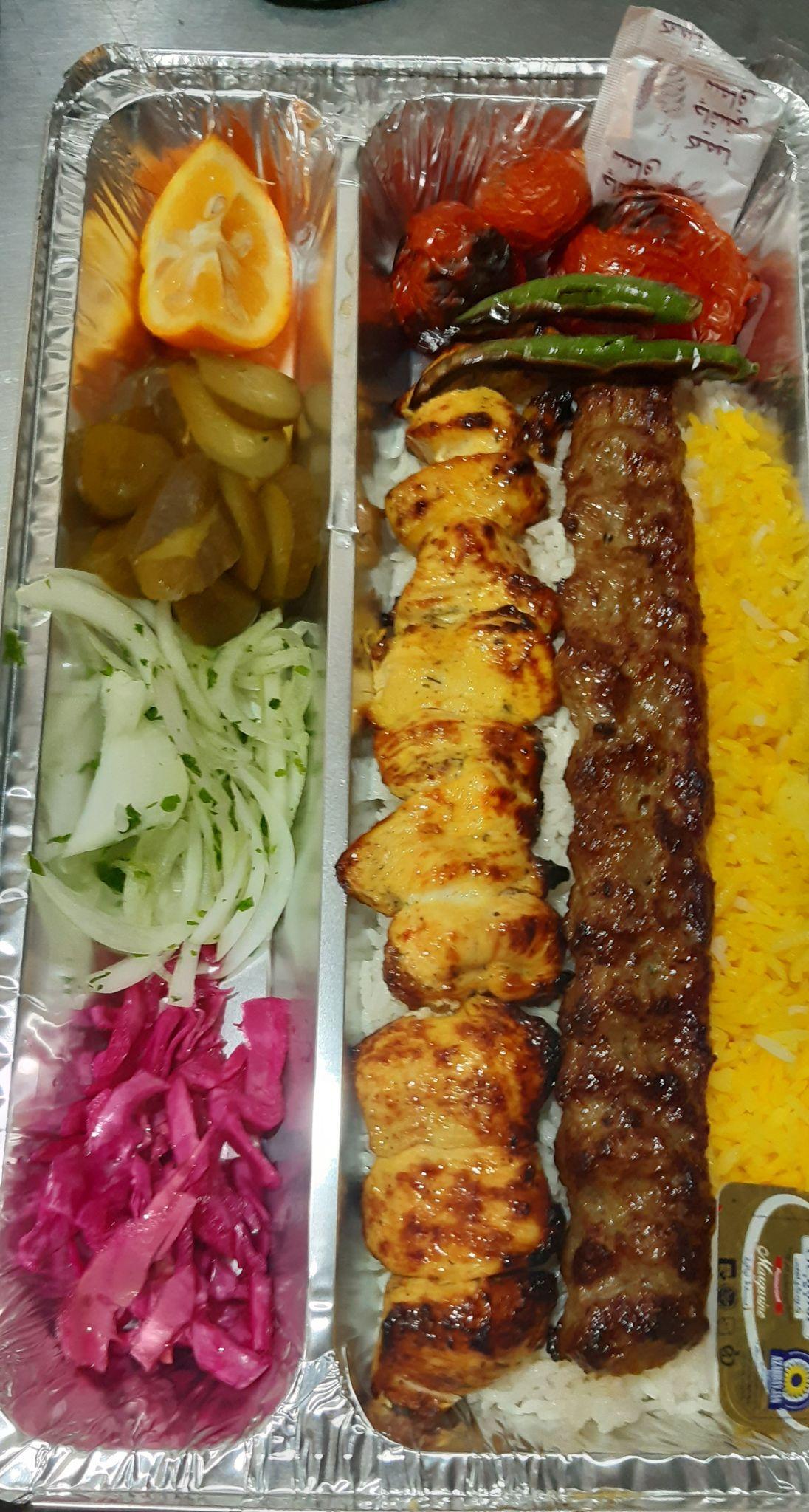 تهیه غذای امیران پاک