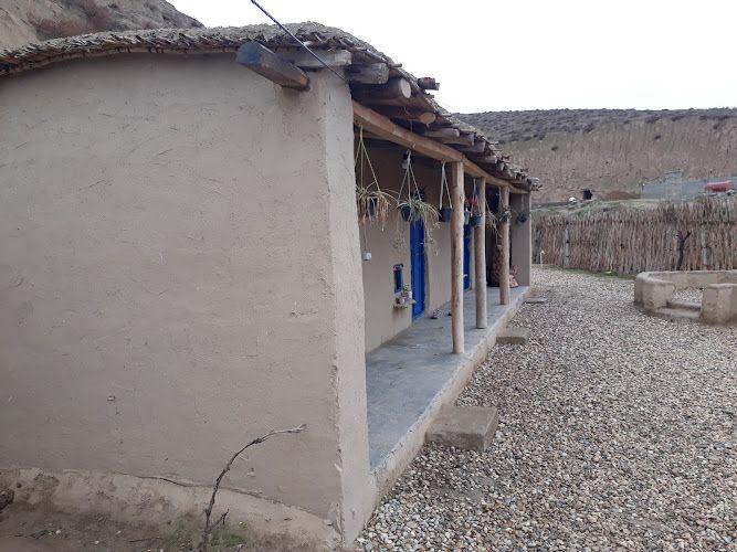 هتل گورستان خالد نبی