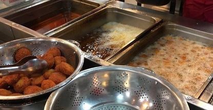 پیتزایی فلافل مامان جون