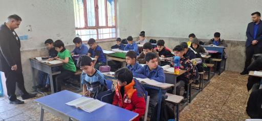 دبستان پسرانه علامه امینی