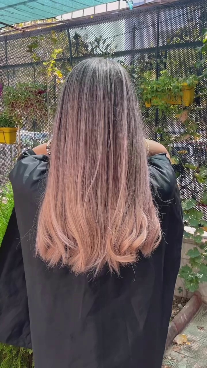 آرایشگاه و آموزشگاه زنانه  پرستو ملک