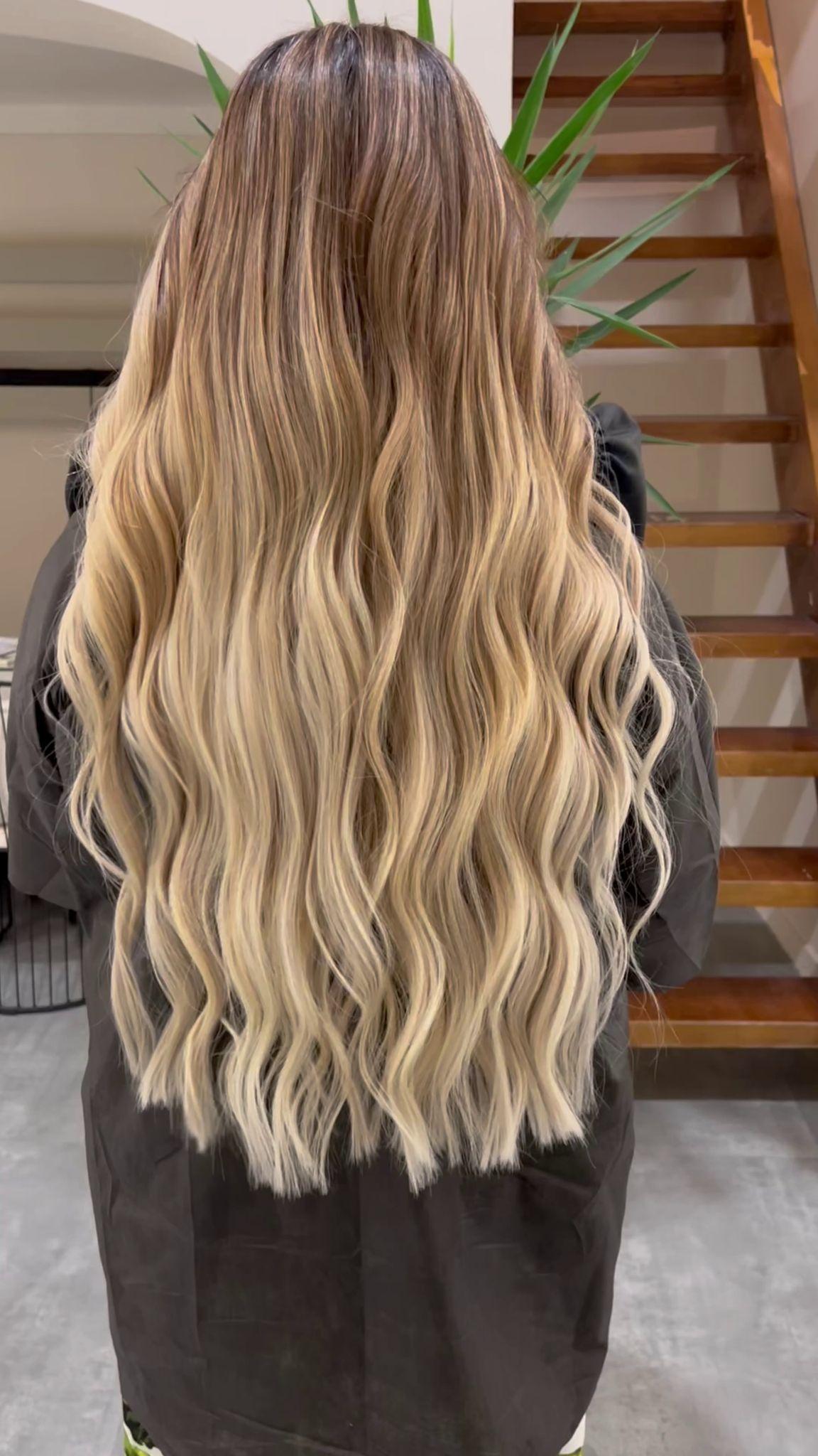 پريسا جمعه اي رنگ و مش و احيا مو