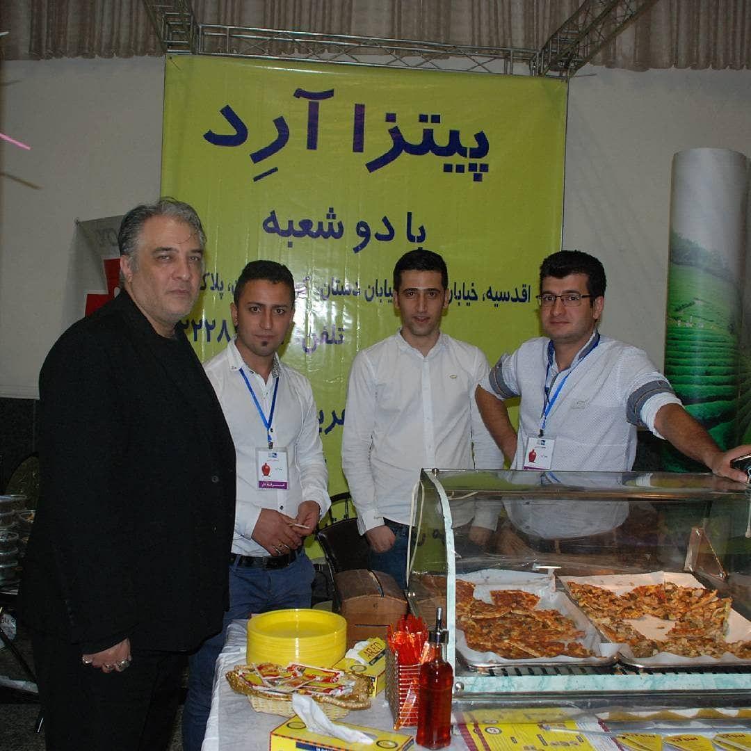 پیتزا آرد آجودانیه