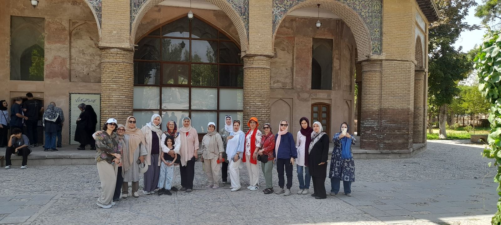 اجرای تورهای گردشگری